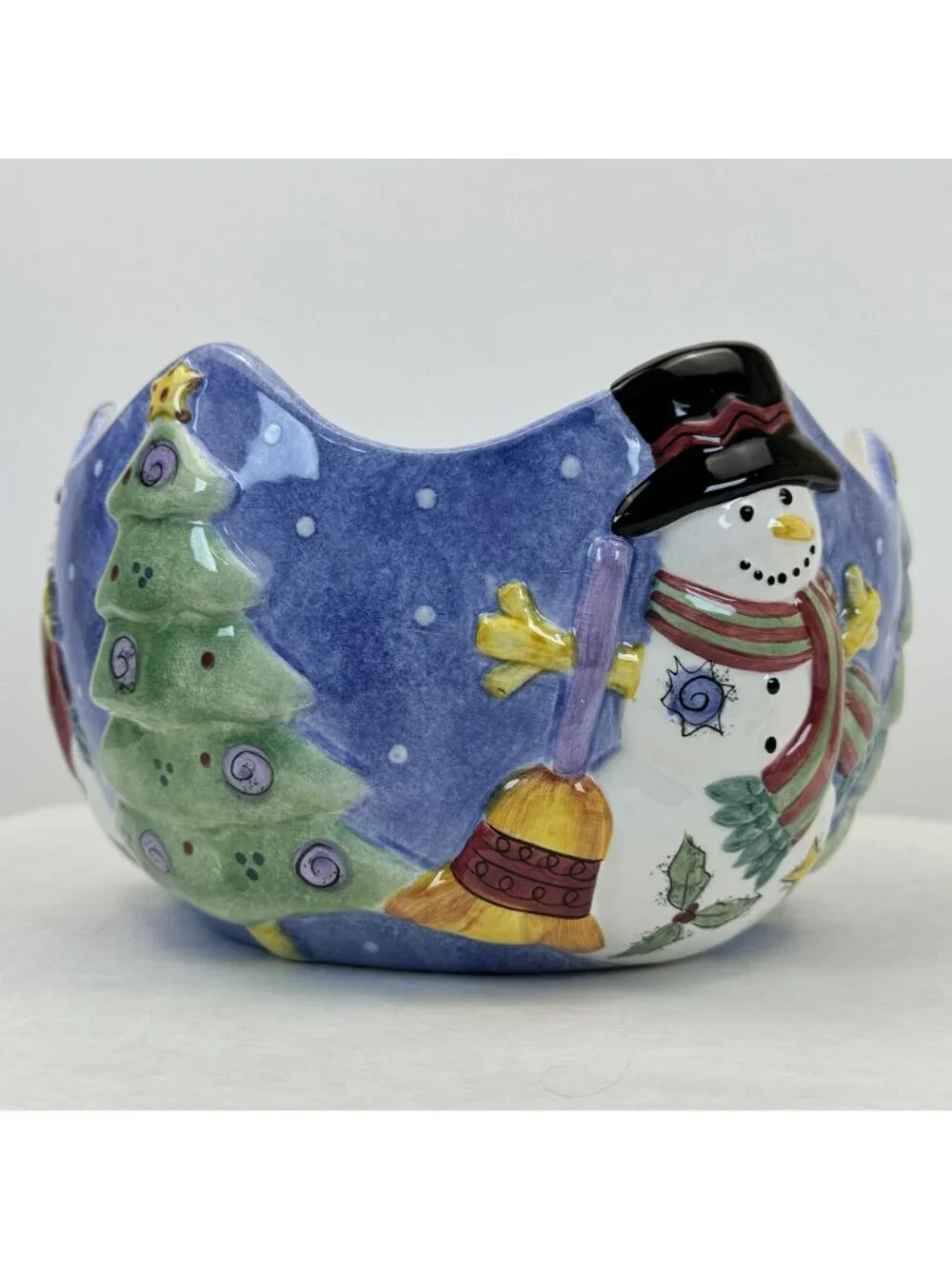 Sango The Sweet Shoppe Christmas Centerpiece Bowl Snowman #0973-165 Sue Lipkin